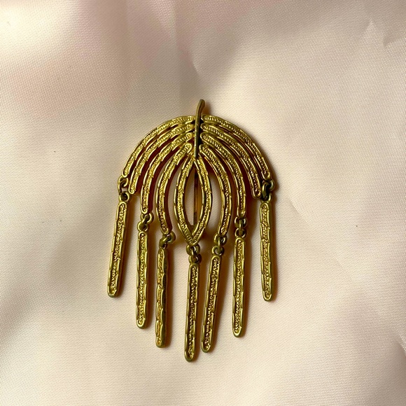 Sarah Coventry Jewelry - Vintage Sarah Coventry Brooch